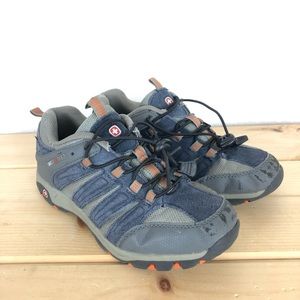 SwissGear Hiking Shoes Blue and Gray Mens Size 6